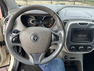 Renault Captur 0.9 TCe Dynamique picture 13