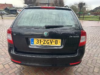 Skoda Octavia 1.6 TDI  DSG Ambition Business Line picture 7