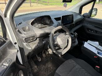 Peugeot  1.6 Bl.HDI Asph Long 73 Kw picture 10