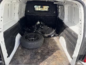 Peugeot  1.6 Bl.HDI Asph Long 73 Kw picture 9