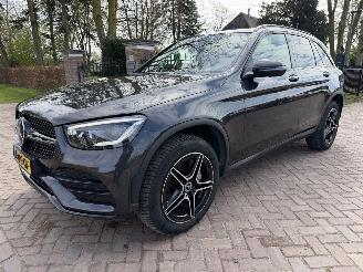 Schadeauto Mercedes GLC GLC-klasse 300e 4MATIC Business Solution AMG 2021/1
