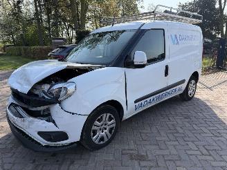 dañado vehículos comerciales Fiat Doblo 1.3 MJ L1H1 SX 2015/9