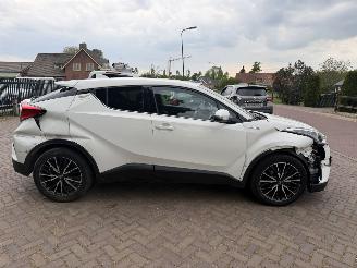 Toyota C-HR 1.8 Hybrid Dynamic picture 7