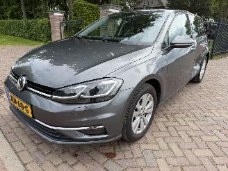 Schadeauto Volkswagen Golf 1.4 TSI Comfortline 2017/4