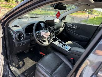 Hyundai Kona EV Limited Sky 64 kWh picture 11