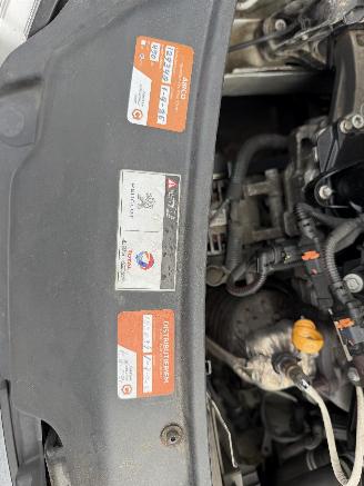 Peugeot 208 1.2 VTi Style picture 14