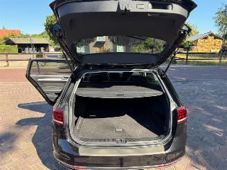 Volkswagen Passat Variant 1.5 TSI Business picture 18