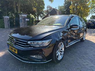 Unfallwagen Volkswagen Passat Variant 1.5 TSI Business 2020/7