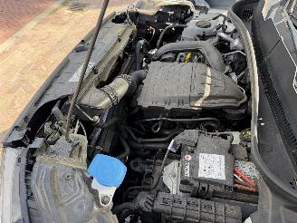 Volkswagen T-Cross 1.0 TSI Style picture 11
