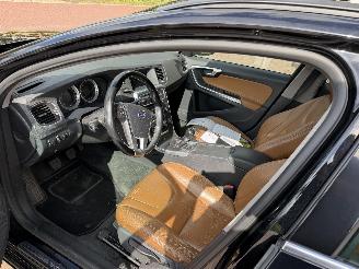 Volvo V-60 2.0 D3 R-Design picture 19