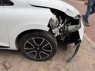 Renault Clio Estate 1.5 dCi ECO Expression picture 17