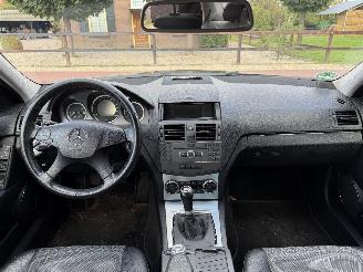 Mercedes C-klasse C180 K BlueEFFICIENCY Business Edition Avantgarde picture 18