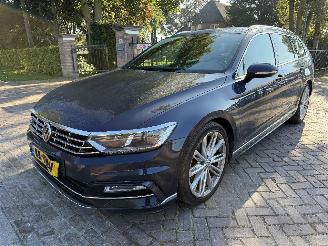  Volkswagen Passat Variant 2.0 TDI Connected Series Plus 2016/1