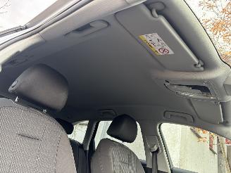Audi A4 2.0 TDI clima/navi/velgen picture 14