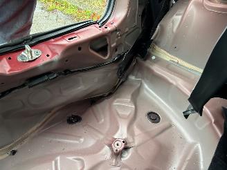 Suzuki Swift 1.2 hybrid automaat picture 19