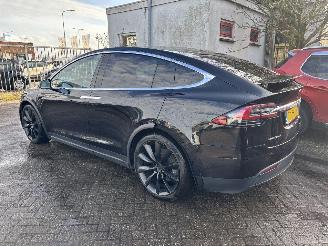 Tesla Model X 75d picture 4
