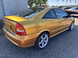 Opel Astra 1.8 16v coupe picture 3