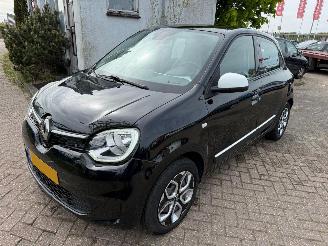 skadebil auto Renault Twingo Airco 2021/1