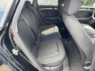 Audi A3 Sportback 1.0 tfsi airco/lm velgen picture 14