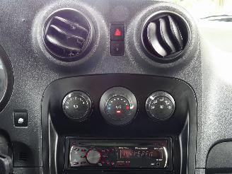 Mercedes Citan Tourer 108 CDi 5-Sitzer Klima 55KW Euro 6 picture 13