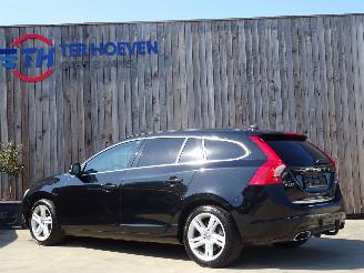 Volvo V-60 2.4 D6 Twin Engine Hybride Momemtum Klima Navi 162KW Euro 6 picture 2