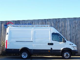 Iveco Daily 35C12 2.3 HPi L3H2 3-Persoons Trekhaak 85KW Euro 3 picture 4