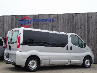 Opel Vivaro 2.5 CDTi Lang Dubbele Cabine Motor niet 100% 107KW Euro 4 picture 3
