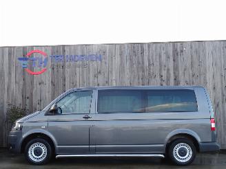 Voiture accidenté Volkswagen Transporter T5 2.0 TDi Lang 9-Peroons Airco Cruise Trekhaak 103KW Euro 5 2013/5