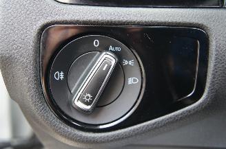 Volkswagen Golf R 2.0 TSi 4-Motion Airco Navi Cruise Pano Xenon 221KW Euro 6 picture 17