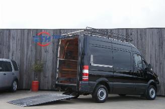 Mercedes Sprinter 310 CDi L1H2 Laadklep 2-Persoons 70KW Euro 5 picture 4