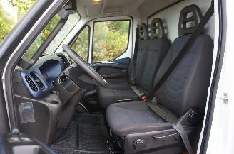 Iveco Daily 35C12 2.3 HPi Koffer Laadklep Airco Automaat 85KW Euro 6 picture 10