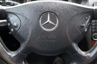 Mercedes E-klasse E320 CDi Kombi Avantgarde Klima Navi Stoelverwarming 150KW Euro 4 picture 14