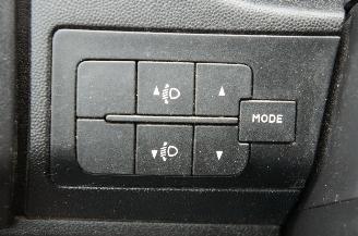 Peugeot Boxer 2.2 HDi L2H2 Airco Cruise 3-Persoons Trekhaak 96KW Euro 5 picture 15