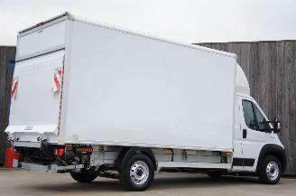 Fiat Ducato 2.3 MJT Koffer Laadklep Airco Navi Cruise 103KW Euro 6 picture 3