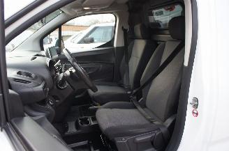 Opel Combo 1.5D Innovation Lang Airco Navi Cruise Stoelverw. Keyless Entry + Go 96KW picture 10