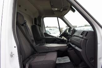 Renault Master 2.3 DCi L3H2 Airco Navi Cruise Apple Carplay 99KW Euro 6 picture 11