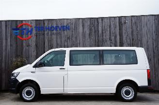 Vaurioauto  passenger cars Volkswagen Transporter T6 2.0 TDi Lang 9-Persoons Airco Isofix 62KW Euro 6 2017/8
