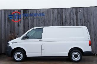 Avarii autoturisme Volkswagen Transporter T6 2.0 TDi L1H1 Airco Navi Cruise Apple Carplay Trekhaak 66KW Euro 6 2021/1
