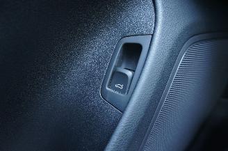 Audi Q3 2.0 TDi S-line Quattro Airco Navi Cruise Pano Stoelverw 110KW Euro 6 picture 31