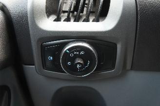 Ford Tourneo Custom 2.2 TDCi Dubbele Cabine L1H1 Airco Trekhaak 74KW Euro 5 picture 18