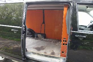 Volkswagen Transporter T5 2.0 TDi Lang Automaat DSG Airco Cruise Navi 103KW Euro 5 picture 9