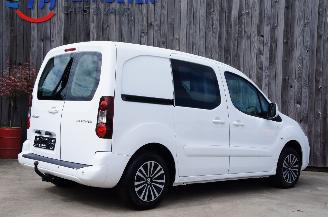 Peugeot Partner 1.6 BlueHDi L1H1 Airco Navi Cruise Trekhaak 55KW Euro 6 picture 3