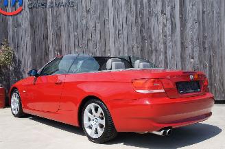 BMW 3-serie 325i Cabrio Automaat Airco Navi Stoelverw. Trekhaak 160KW Euro 4 picture 2