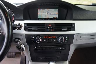 BMW 3-serie 325i Cabrio Automaat Airco Navi Stoelverw. Trekhaak 160KW Euro 4 picture 13