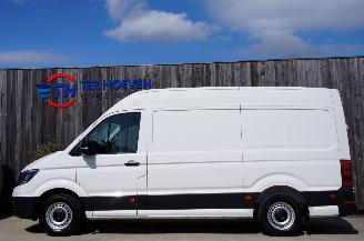 Volkswagen Crafter 2.0 TDi L3H3 Airco Navi Cruise Apple Carplay 130KW Euro 6 2018/3