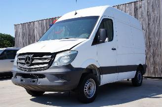 Mercedes Sprinter 211 CDi L1H2 Diefstalschade ! Geen motor en bak ! picture 7