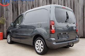 Peugeot Partner 1.6 e-HDi L1H1 Airco Navi Cruise Trekhaak 66KW Euro 5 picture 2