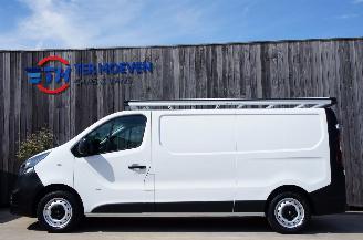 Damaged car Opel Vivaro 1.6 CDTi Lang Airco Navi Cruise DAB Trekhaak 66KW Euro 5 2016/7