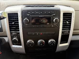 Dodge Ram 1500 5.7 V8 4x4 Quad Cab picture 17