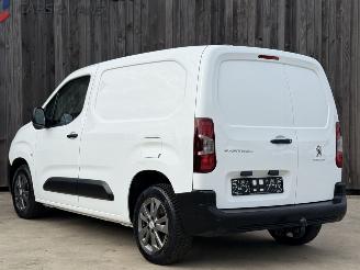 Peugeot Partner 1.5 BlueHDI Premium L1H1 AHK Tempo. 73KW picture 7